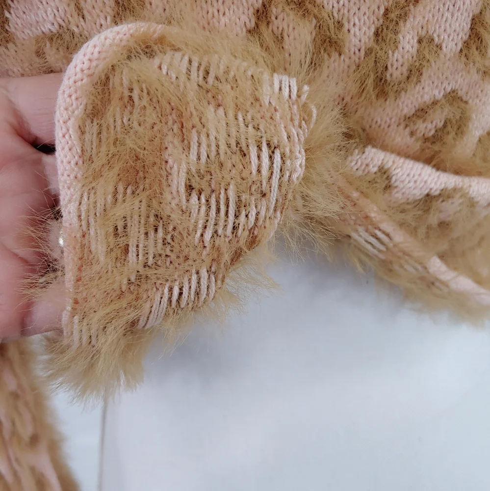 KIMCHI BLUE CROP CARDIGAN (A359)